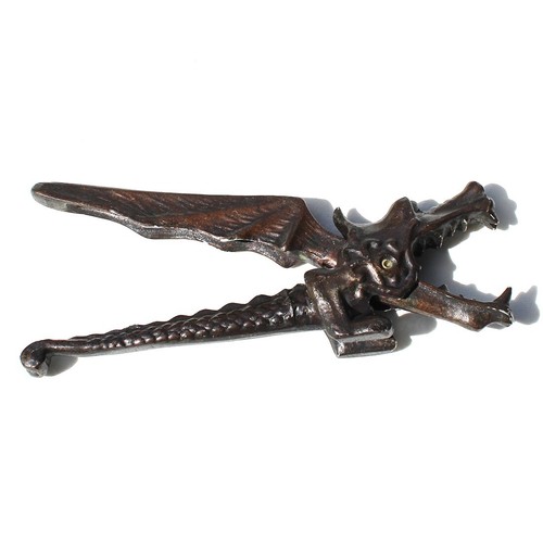 Casse noix noisette vintage - /,