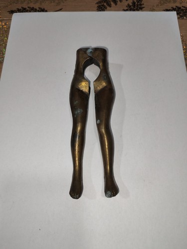 Ancien casse noix - ancien, casse-noix-noisettes